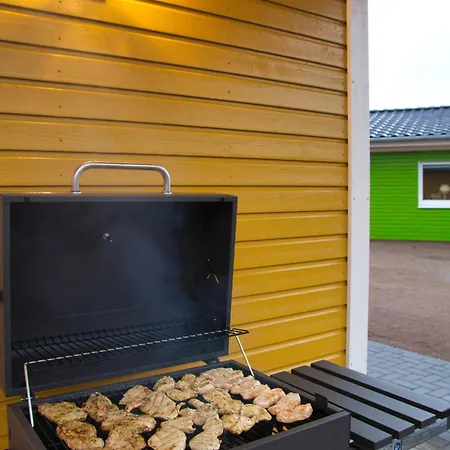 Skan-park Ferienhaeuser & Tiny Am Baerwalder 別荘 Klitten