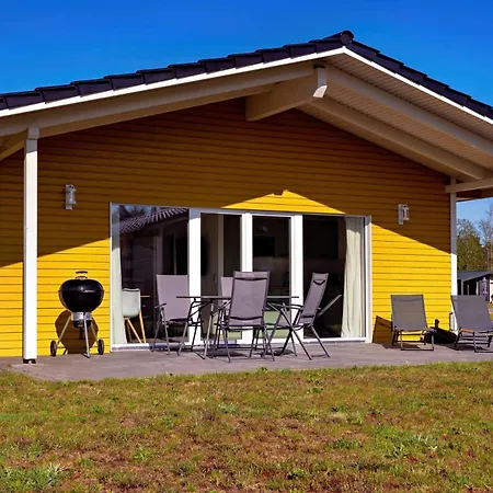 Сasa de vacaciones Skan-park Ferienhaeuser & Tiny Am Baerwalder