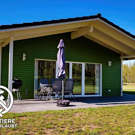 Skan-park Ferienhaeuser & Tiny Am Baerwalder